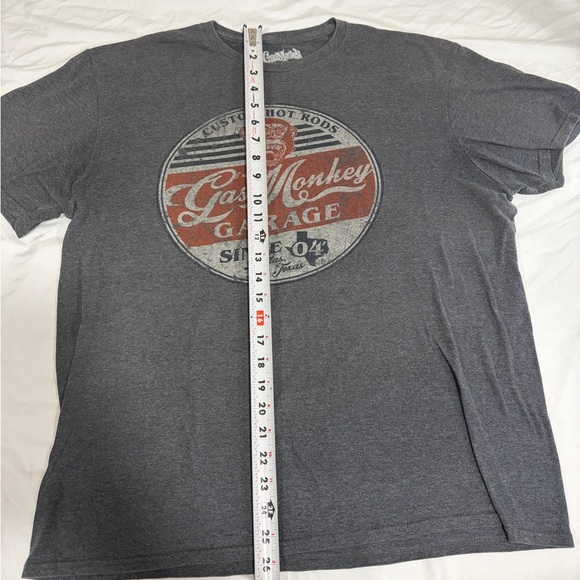 Garage Gray Graphic Tee MEN L - Picture 2 of 5